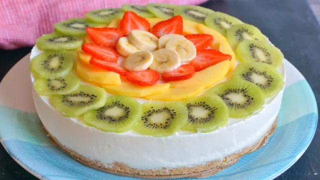 Tartas bizcocho · Tarta de frutas
